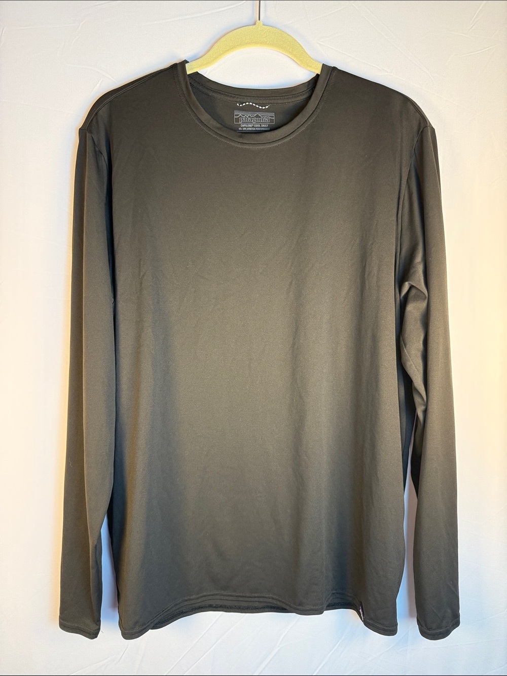 Patagonia Men’s Long-Sleeve Crew Neck Base-layer TShirt - Black